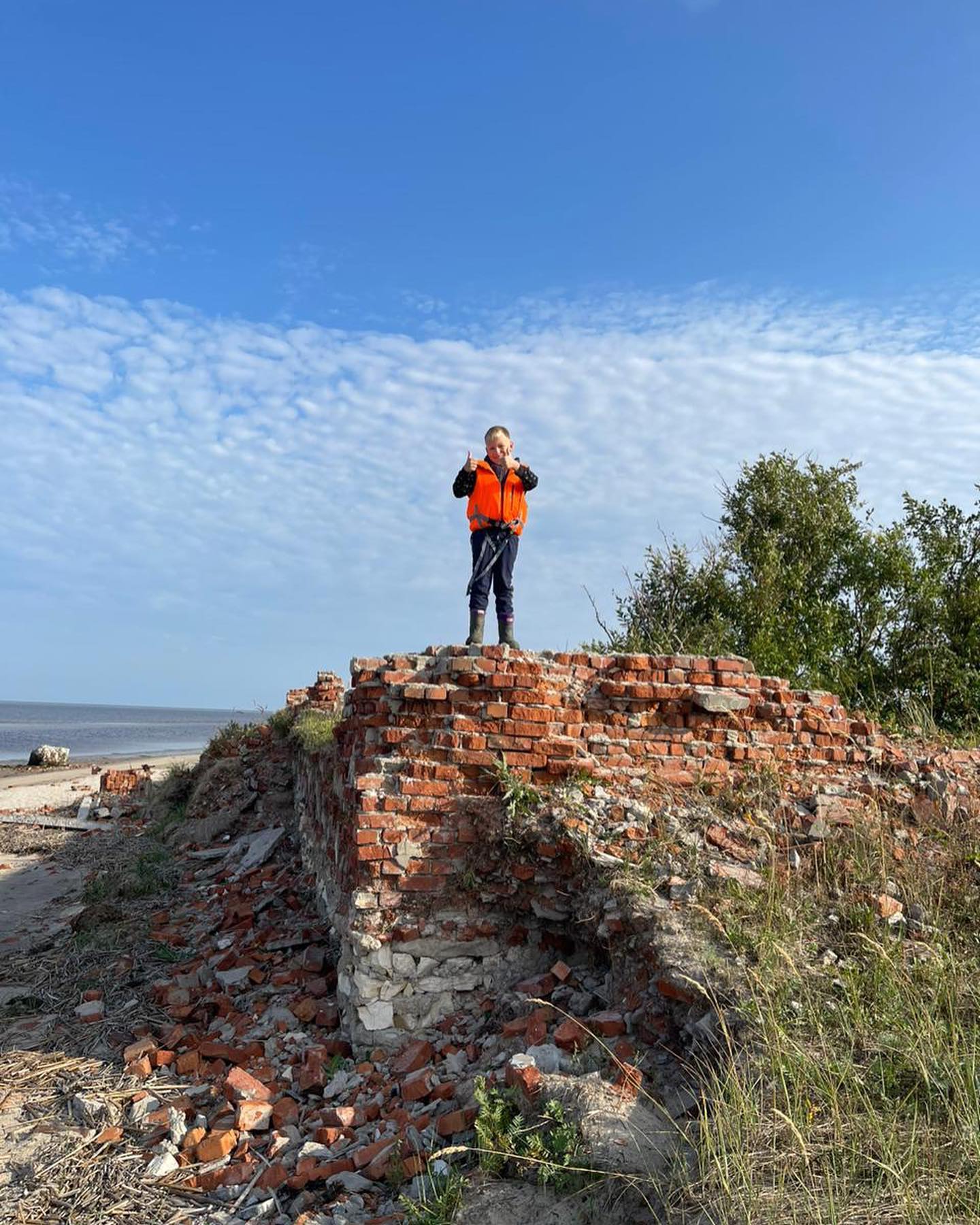 mrs_molvinskikh в LOOKY. . Сынуля очень рад рыб...