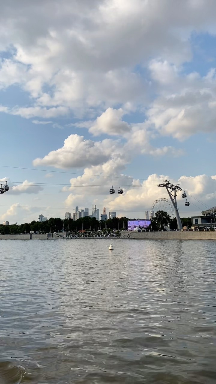 naya.shi в LOOKY. . Прекрасная Москва 🌇