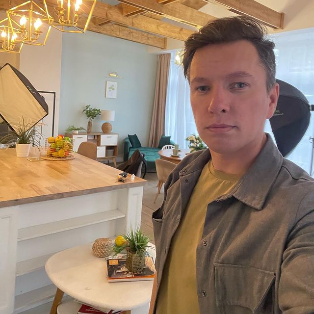 _andrey_prokopev_ in LOOKY. . 🎬 🛋️ ⭐️