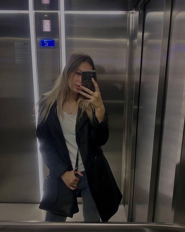 ivanovalady в LOOKY. . ⠀ 
Кто идёт ко мне с...