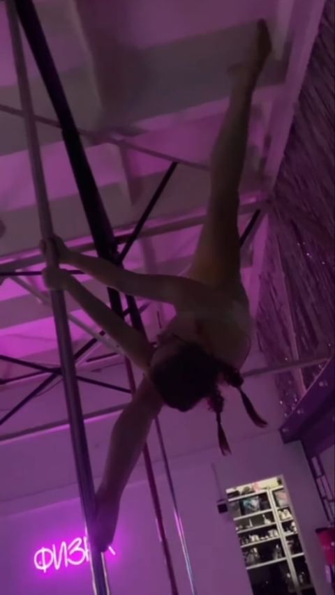 kapitansilver_ в LOOKY. . @fizra.school