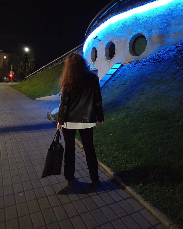 semenova.viks in LOOKY. . null