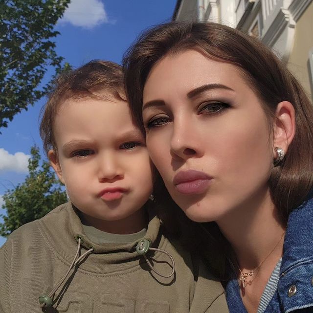 alyoshina_tata в LOOKY. . Мамин сын...