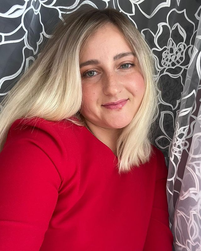 natulya_es в LOOKY. #ЯвИгре,#мегаигра,#puzzle_game. Всем привет!🌹
Я уча...
