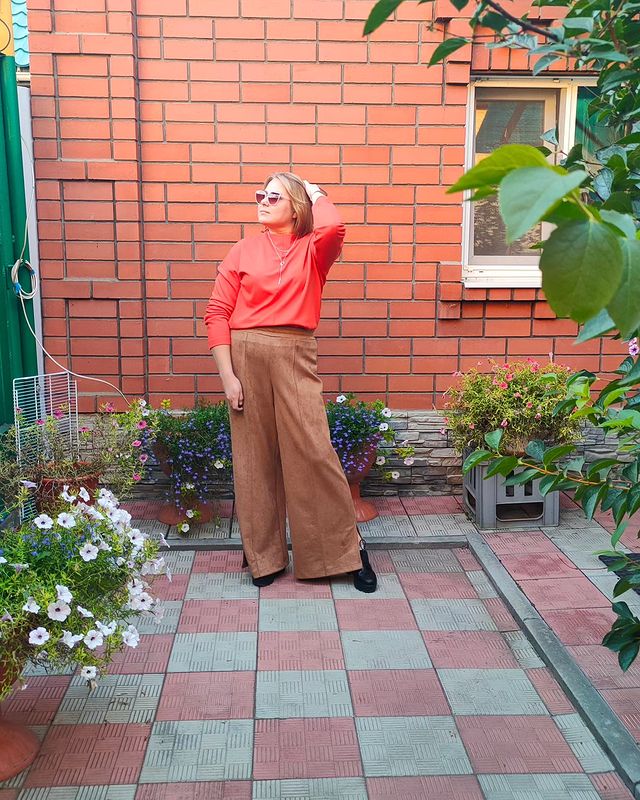 tatyana_cherkas_ в LOOKY. #sewitnowкайли,#sewitnowпалмер,#люблюшить,#шьюслюбовью,#шьюназаказ,#шьювТроицке,#Троицк74,#одежда,#одежданазаказ,#ручнаяработа,#шьюбрюки,#шьюдлясебя. Как прекрасна осень,...