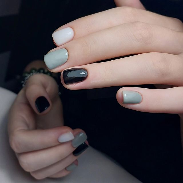 v.kuranova_nail.psk60 в LOOKY. #маникюрпсков,#доминоакваполис,#девочкитакиедевочки,#гельлак,#черныйтоп,#подростки. Молодёжный дизайн......