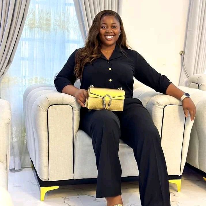 Queen Anita brows в LOOKY — Happy birthday to you in advance My darling 🎉🎉🎉