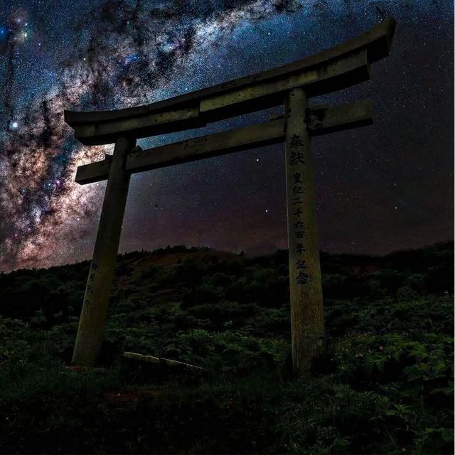 kostikmostik_ в LOOKY. . Пока либералы и т.д....