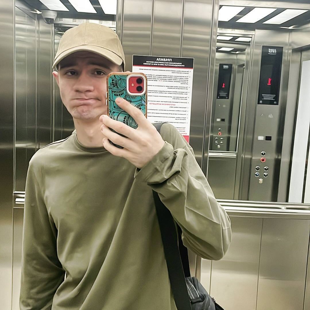 romashka__404 в LOOKY — публикация