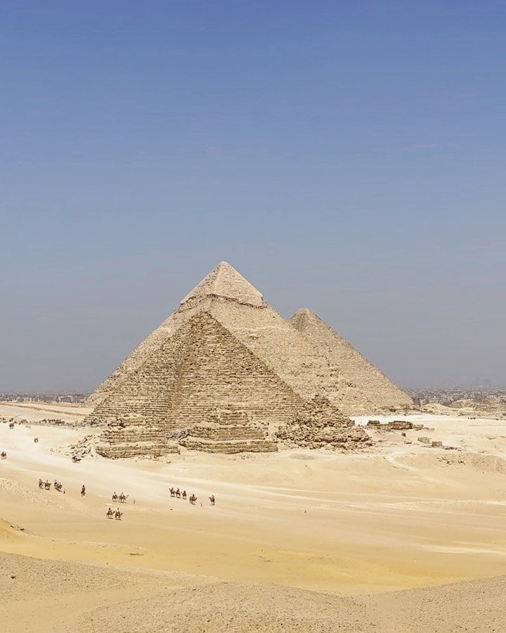 temabarin в LOOKY. #каир#cairo#cair#giza#гиза#комплексгиза#египет#egypt#пирамида#пирамиды#piramide#piramides#чудосвета. Ну и как не побывать...