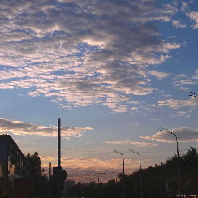 __wasxxe__ в LOOKY. #autumn,#september,#photo,#photography. 23.0919 -- 🌌☄️🌸 --...