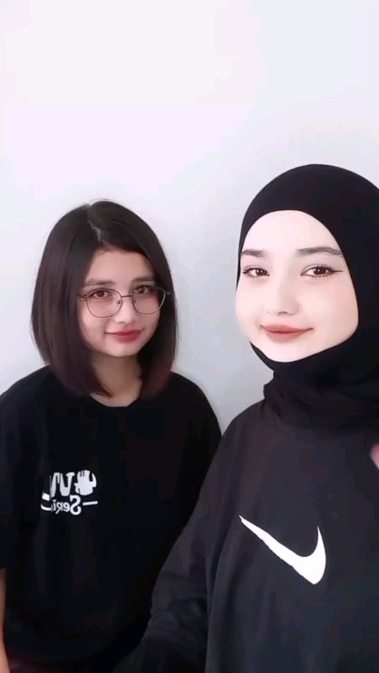 Zarina✨ в LOOKY. . 🤣 obuna bo'lishni u...