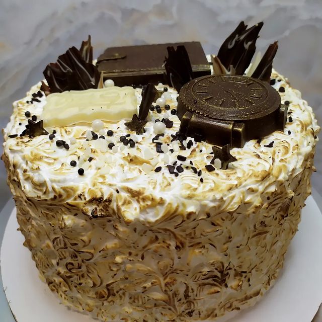 lemaka491 в LOOKY. #зефирнаяфлористика,#зефирныецветы,#зефирнижневар,#тортнижневартовск,#тортнв,#еленакамневатортодел,#еленакамнева,#цветынижневартовск,#букетынижневартовск,#подаркинижневартовск,#зефирныебукетынижневартовск,#кремоваяфлористика,#цветыизкрема,#сладкиецветынижневартовск,#сладостинижневартовск,#вкусныеподаркинижневартовск,#еленакамневатортодел. торт "Шоколадно-мусс...