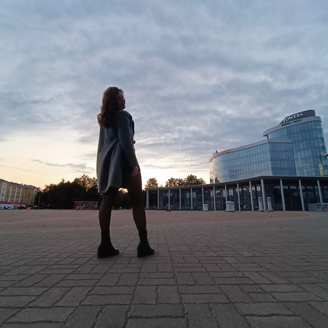 semenova.viks in LOOKY. . null