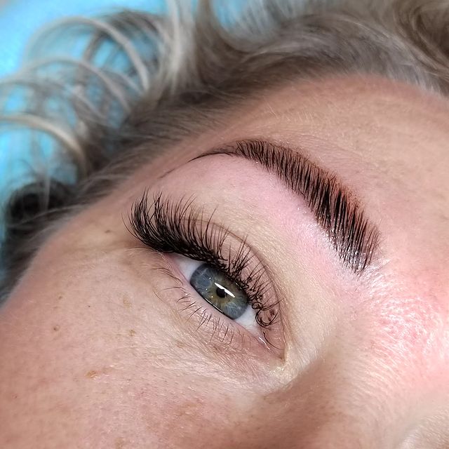laza_lash_brow в LOOKY. #ресницылазаревское,#наращиваниересницлазаревское,#лазаревскоенаращиваниересниц,#наращиваниелазаревск,#лазаревское,#ресничкилазаревское,#оформлениебровейлазаревское,#бровистлазаревское,#бровилазаревское,#лазаревскоеброви,#лазаревскоебровь,#лазаревскоекрасоты,#лазаревскоеоформлениебровей. 2D наращивание в изг...