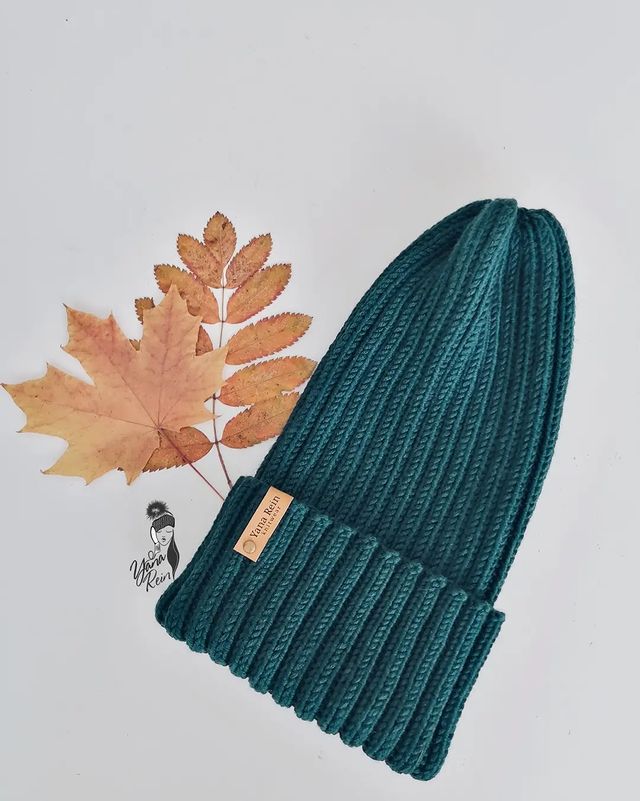 yanarein.knit в LOOKY. #шапкаручнойвязки,#шапкаспицами,#вяжутнетолькобабушки,#вязанаяшапка,#вязаныевещи,#вязаныйстиль,#knitting_is_love,#knitters,#knittinginspiration,#knitpattern,#knitwear,#knitters,#knittinginspiration,#orsk,#orsk56,#orskru_obzor,#orskru,#orskhandmade. Осень не повод хандр...
