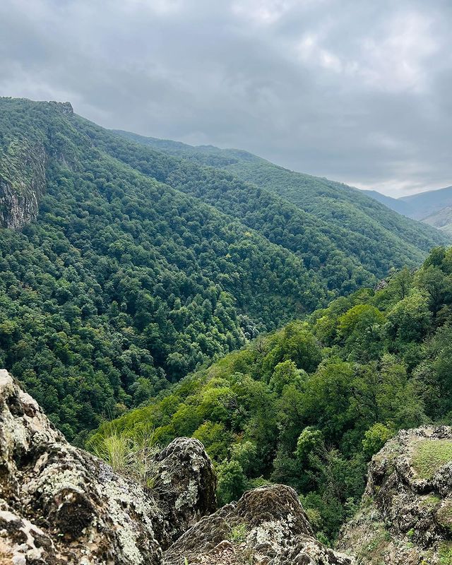 javanshirvahabzada в LOOKY. #hike,#nature,#azerbaijan. #hike #nature #azerb...
