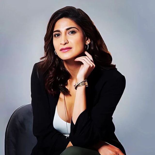 olgamehra1988 в LOOKY. #aahanakumra. @aahanakumra ❤️
taka...
