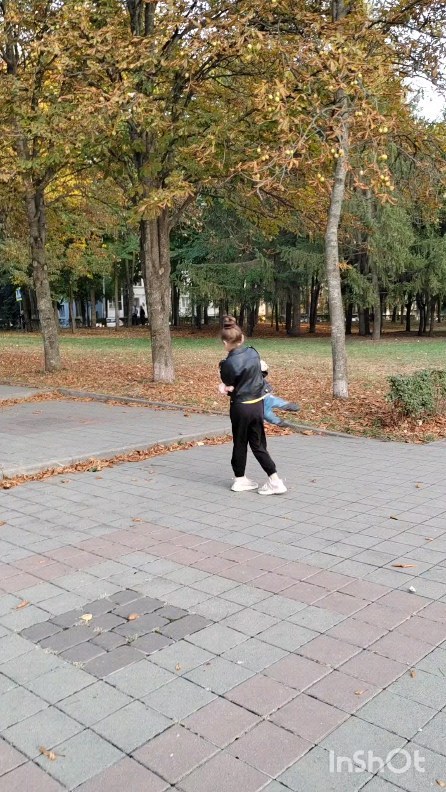 alina.vova5481 в LOOKY. #рожденаясердцем. Уже почти 11 месяцев...