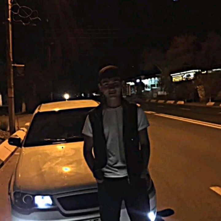 murodovvv_o7 в LOOKY. #streetstyle,#reels,#reklamajansı,#discoverunder100k,#gainwithxtiandela,#190k. New post layk kament...