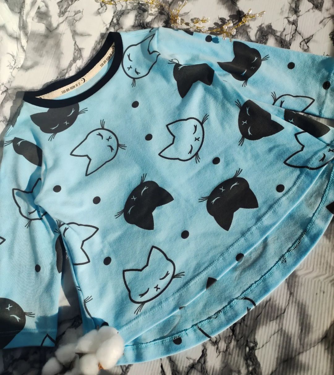little_dress_sew в LOOKY — Тот момент, когда заправила голубые нитки в машинку и оверло