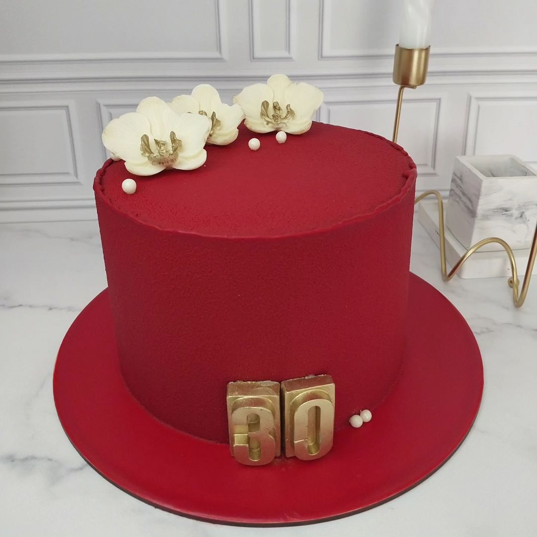 chabannaianatasha в LOOKY — Торт для девушки на 30 летие! 
Внутри начинка Орео 
Покрыт ш