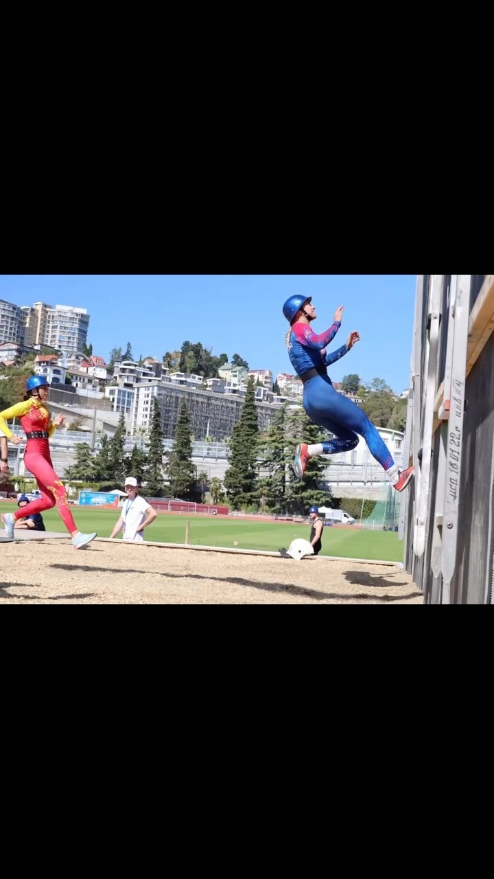 shumilov_ivan_ в LOOKY. #firesport,#run,#sochi,#russia. #firesport #run  #so...