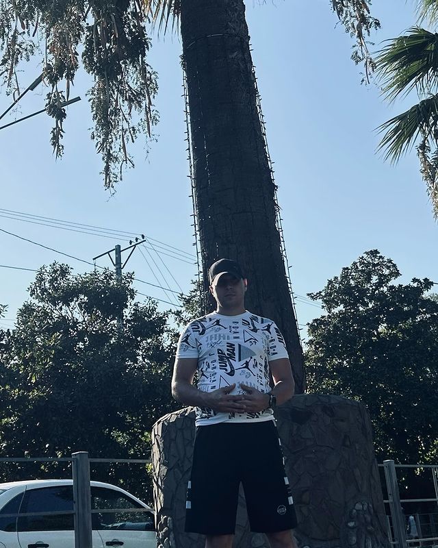 mksm.shrlmv в LOOKY. . 🌴