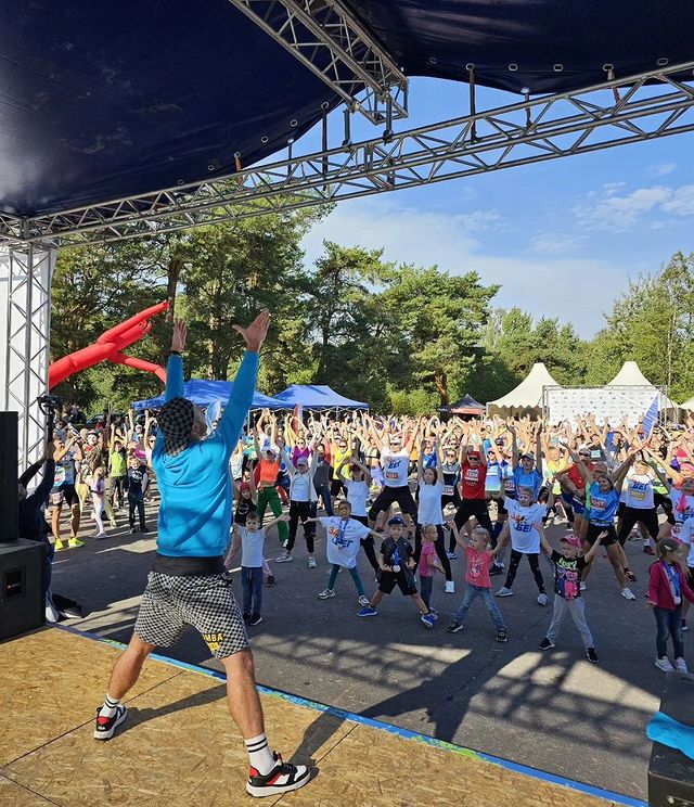 anna_stepovaya.sb в LOOKY. #zumba,#hiphop,#stretching,#strong,#кардиосиловыетренеровки,#растяжка,#танцыдлядетей,#танцыдлявзрослых,#сосновыйбор,#step2dance,#vkstep2dance,#записьвконтакте,#ivanstepovoy,#top. #zumba #hiphop #stre...