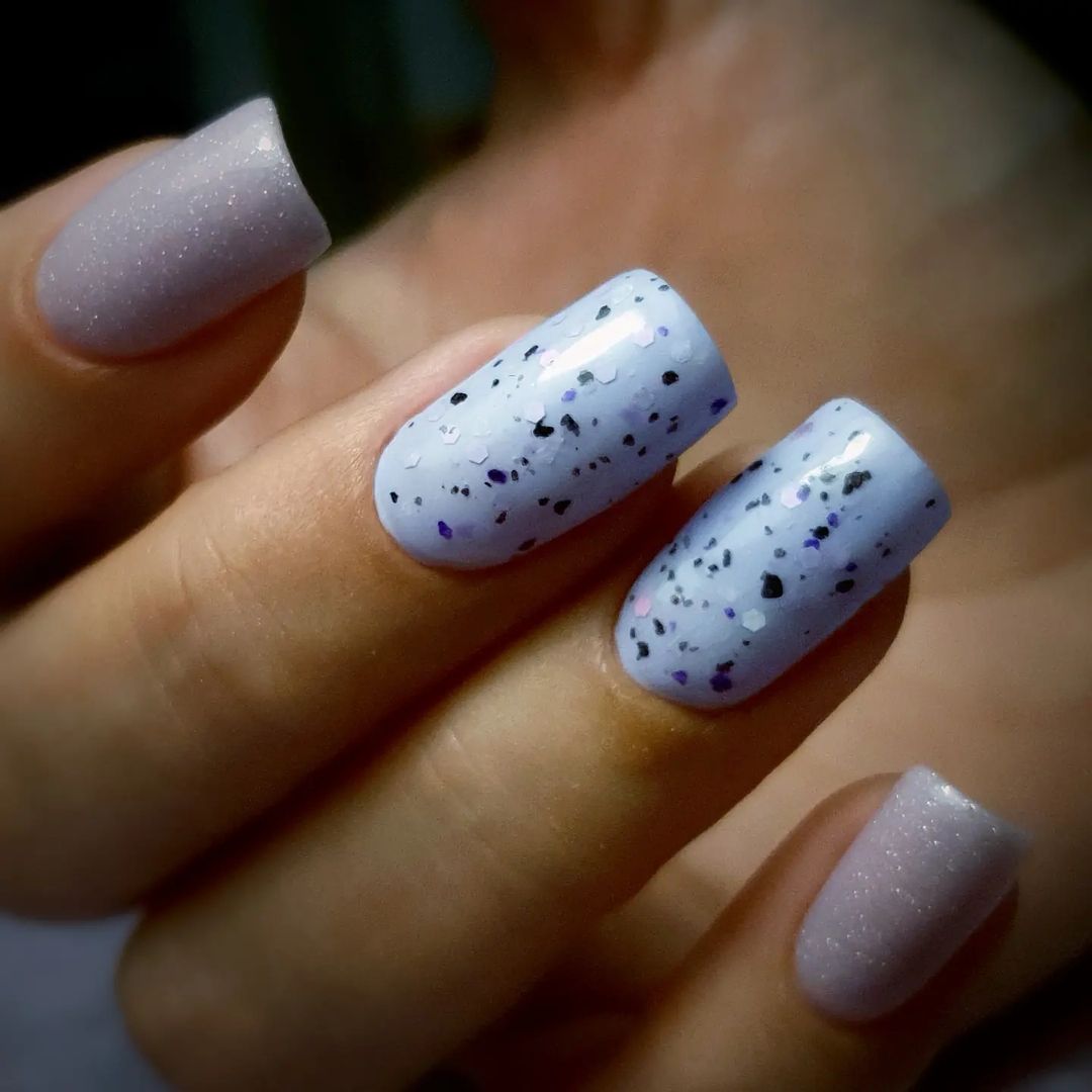 Возвращаемся к работе)
Попробовала один из новых финишей Art Top Gel от @foxy.expert
Кажется вся коллекция рискует стать моими фаворитами🙈😍 очень забавные

#рязаньманикюр #рязанькурсы #курсыманикюрарязань #обучениеманикюр
