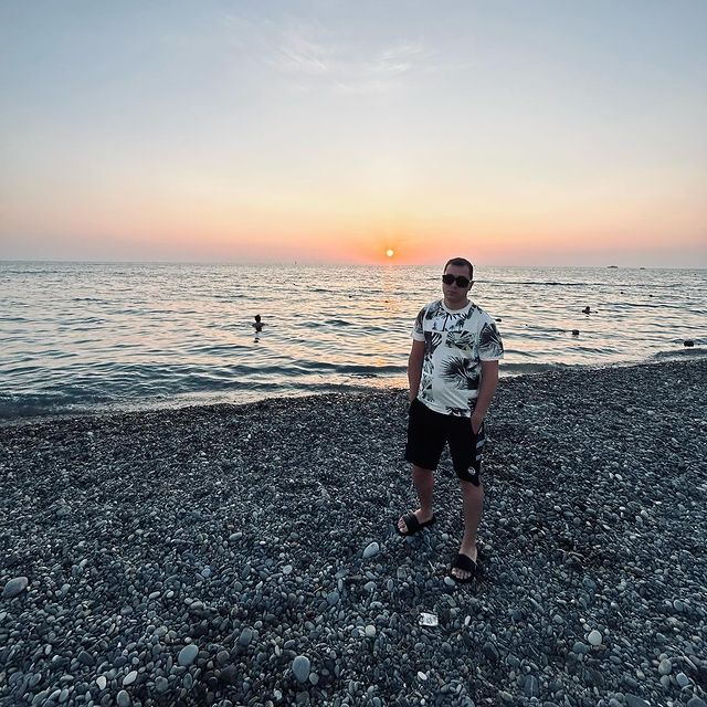 mksm.shrlmv в LOOKY. . 🌊🌄