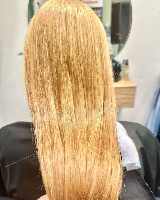 larisa_iordanyan в LOOKY. #сложноеокрашивание,#виходсчерноготемногоцвета,#смивкаволос,#сложныеокрашивания,#тонированиеволос,#тонирование,#осветлениеволос,#смивкаволос,#блондинка,#окрашиваниеволос. #сложноеокрашивание ...