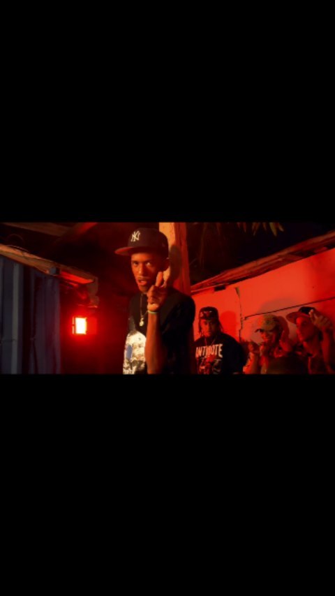 figura_cubanas в LOOKY. #UNANOTACOMINGSOM. El Bloque Ta Singa s...