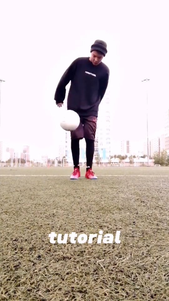 omurov_08 в LOOKY. #футбольные,#учебное,#шаг#footballskills,#footballgame,#instagood. Какой ты из них ты у...