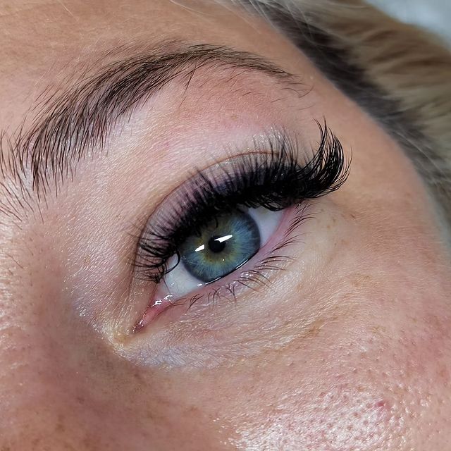 laza_lash_brow в LOOKY. . 3D в изгибе D❤