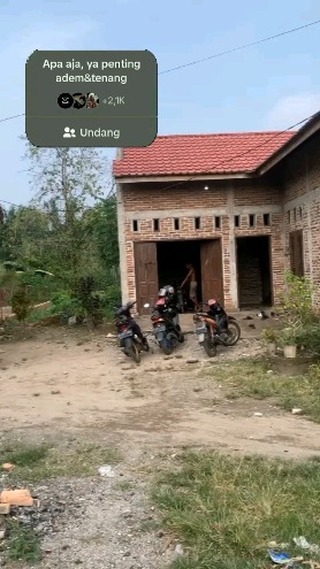 ichsn_khri в LOOKY. . Waduh