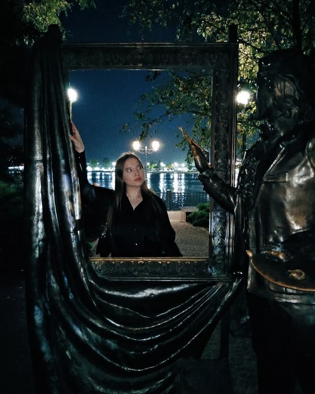 margoastrum в LOOKY. #nightphotography#nightlife#nightvibes#night#nightlights#nightlight#nightsky#nightcity#nightphoto#nightcitylights#monalisa#gioconda#portrait#portraitphotography. Не Мона Лиза, но тож...