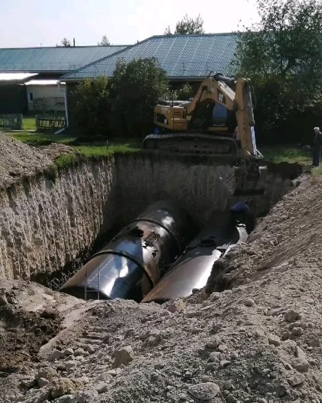 19edenhollen77 в LOOKY. . Сохранилось видео вр...