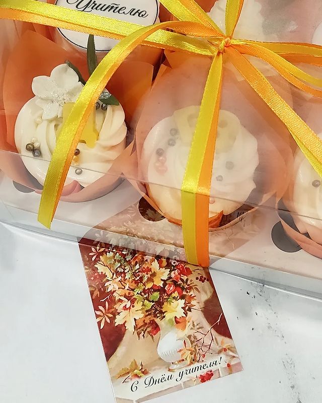 ТОРТЫ  ПП-ДЕСЕРТЫ  БИРОБИДЖАН в LOOKY. #капкейкибиробиджан,#самыевкусныекапкейкибиробиджан,#красныйбархатбиробиджан,#сникерсбиробиджанторткапкейки,#деньучителябиробиджан,#сладостиназаказбиробиджан. Поздравляю всех учит...