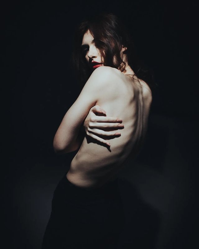 elis33v в LOOKY. . Кажется, это первая ...