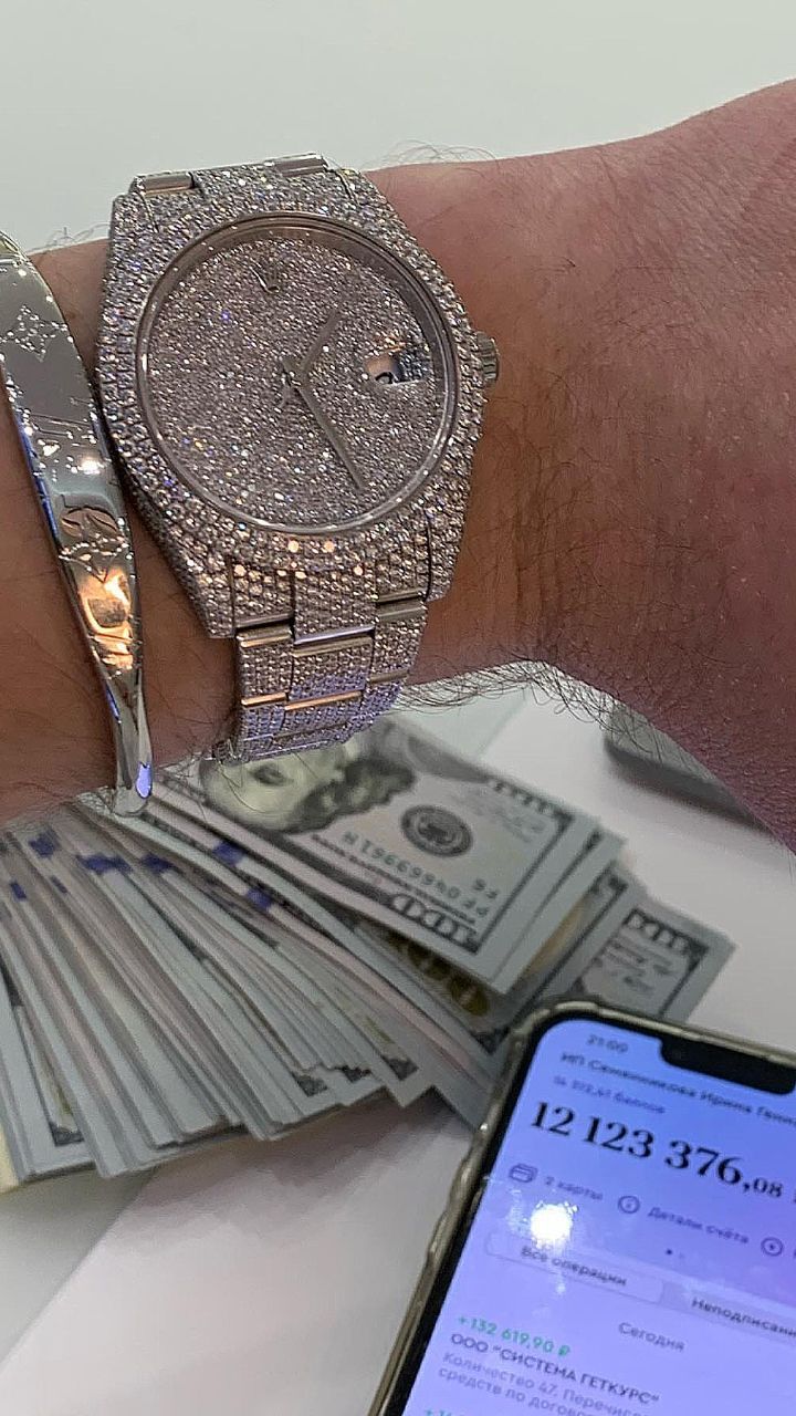 allmoneysamjones в LOOKY. . null