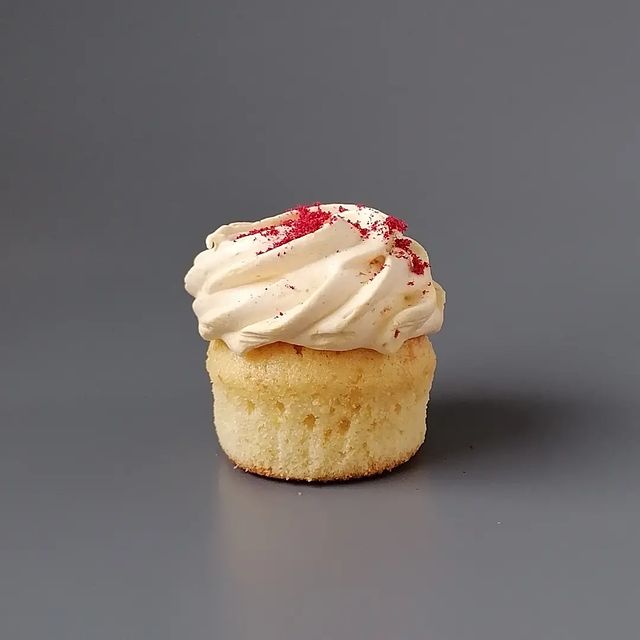 olesya.dessert_nsk в LOOKY. #капкейк,#кондитерская,#капкейки,#пирожное. Супер влажный лимонн...