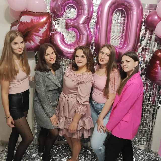 voicehovskaja_polina в LOOKY. . 30 лет🩷🩷🩷