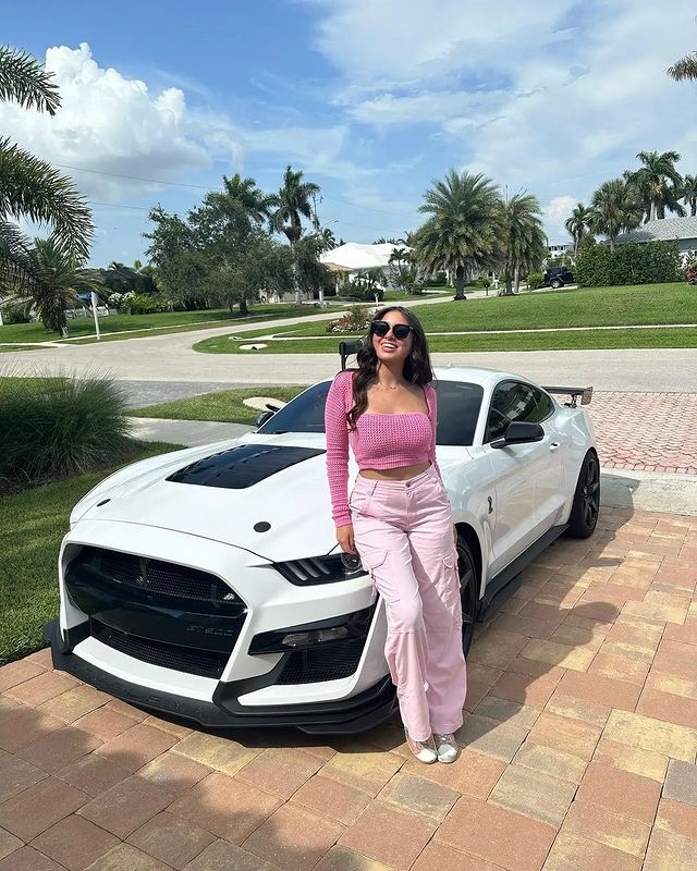 lisapatrick363 в LOOKY. . Barbie has arrived a...