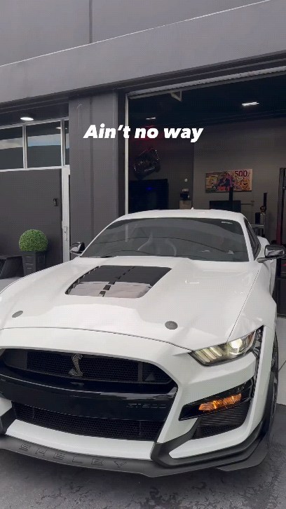 lisapatrick363 в LOOKY. #cars,#carsofinstagram,#carswithoutlimits,#supercars,#lamborghini,#ferrari,#mclaren,#porsche,#ford,#gtr,#funny,#comedy. Either going to be a...