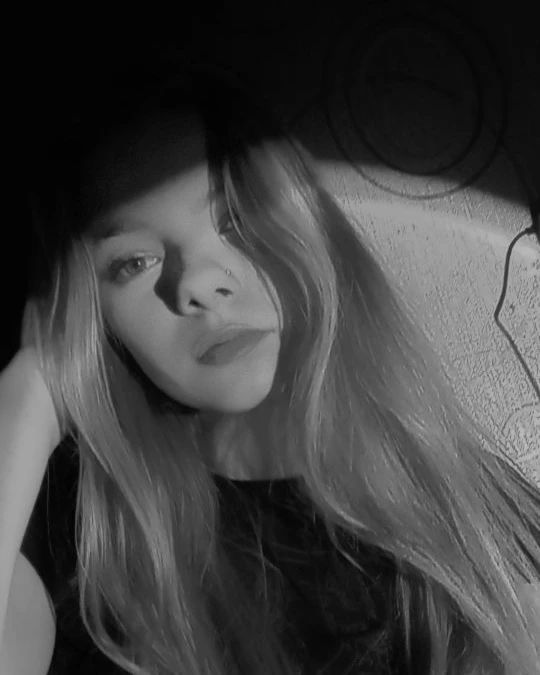 blablabla_10_63 в LOOKY. . Что-то