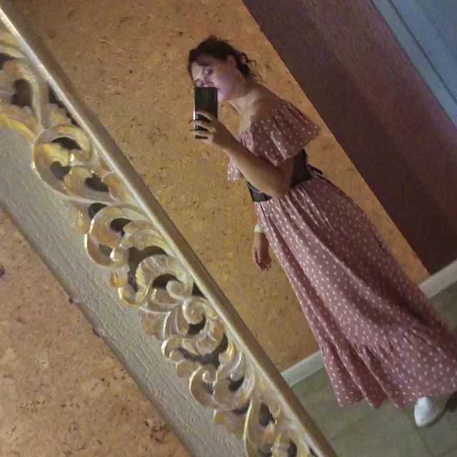 ale94ria в LOOKY. . null