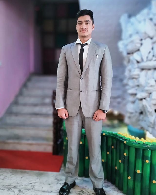 kamal_paudel30 в LOOKY. . null