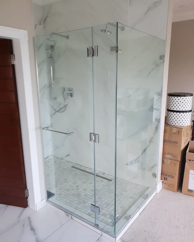 ansoaluminium в LOOKY. #ansoaluminiumbfn,#anso,#showerdesigns,#showers,#upgrade,#bathroom,#building,#designing,#viral,#bhfyp,#frameless,#servicewithasmile. Does your shower nee...