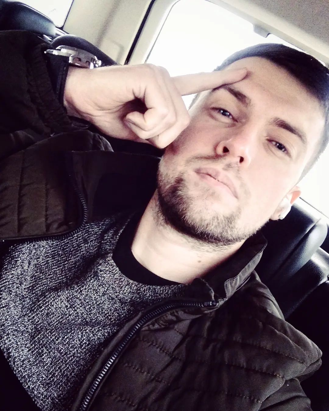 леонид в LOOKY. . null